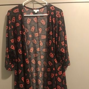 Lularoe Shirley NEVER WORN NO TAGS!